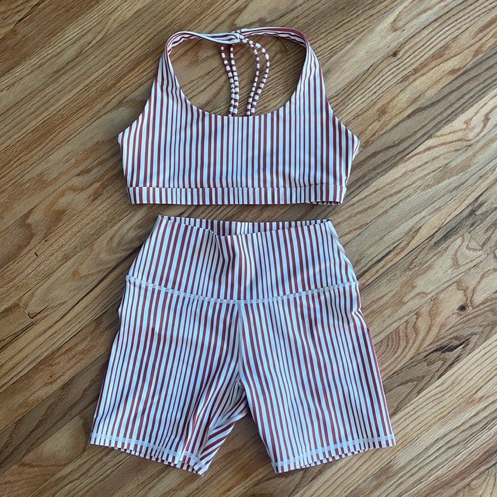 Spiritual gamgster Striped workout set